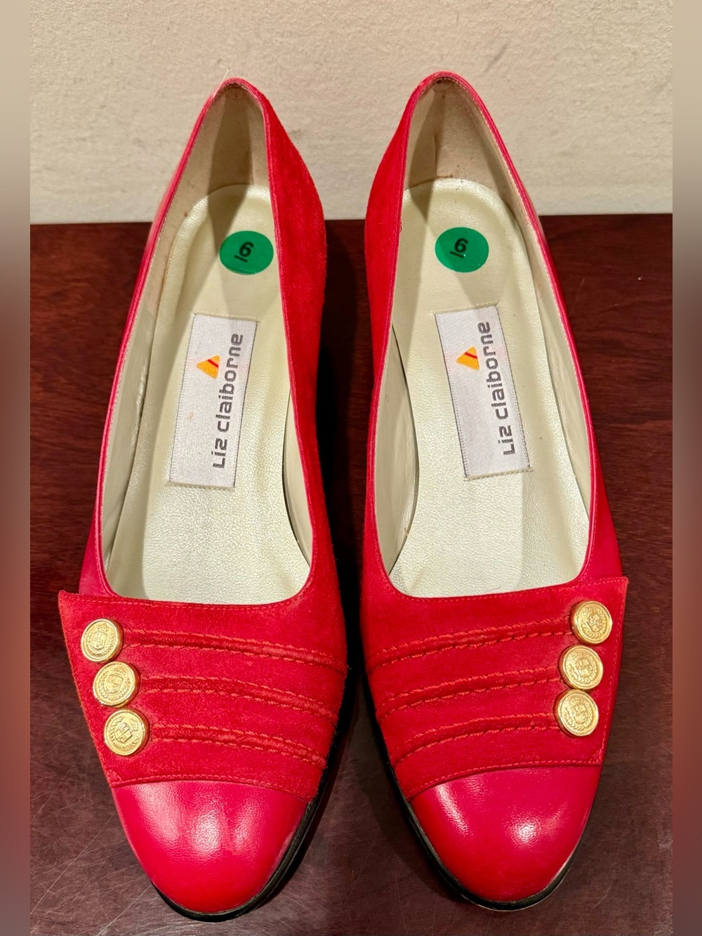 Liz Claiborne Red Suede and Leather Dress Shoes with Gold Accents - Size 6M